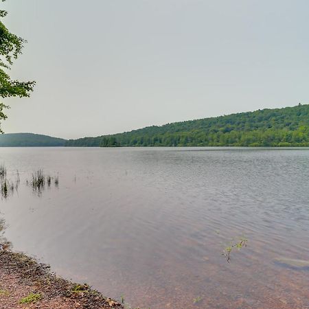 4-Season Condo On Big Boulder Lake With Views! Lake Harmony Exterior photo